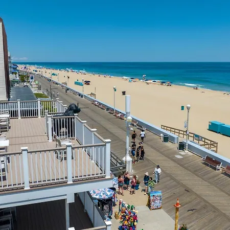 Safari Hotel Boardwalk