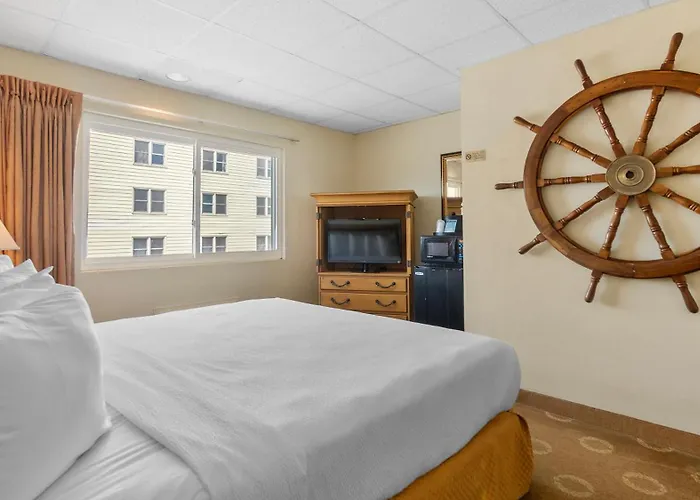 Safari Boardwalk Hotel 2*