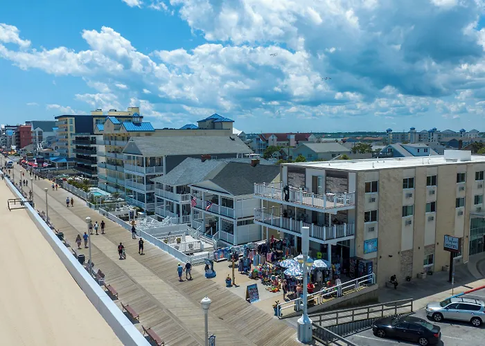 Safari Boardwalk Hotel