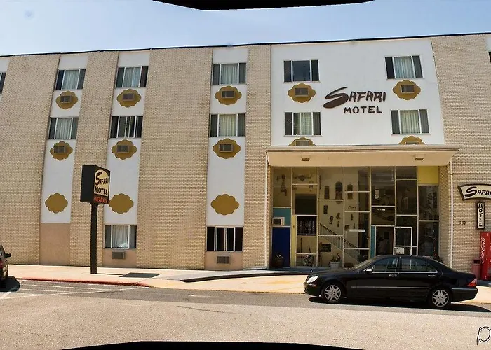 Safari Boardwalk Hotel